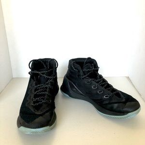 Stephen Curry Under Armor Basketball Boys Sneakers